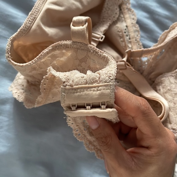 COPY - LACE BRALETTE - Picture 5 of 7